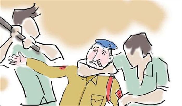 इंदौर: ड्यूटी पर जाते समय1 पुलिसकर्मी को पीटा