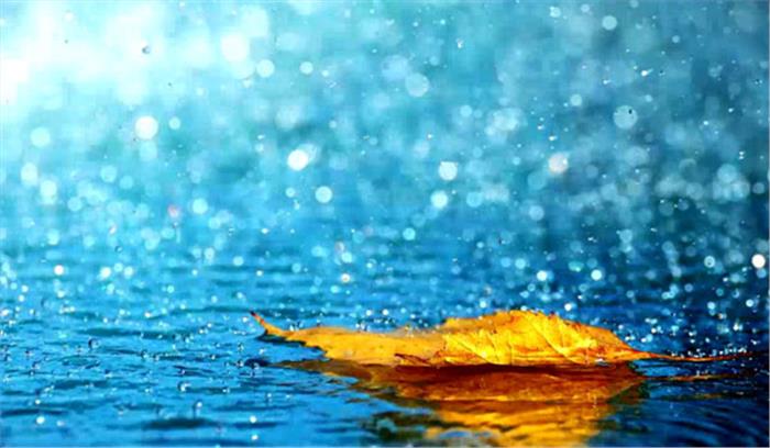 पूरब में बारिश तो पश्चिम में उमस