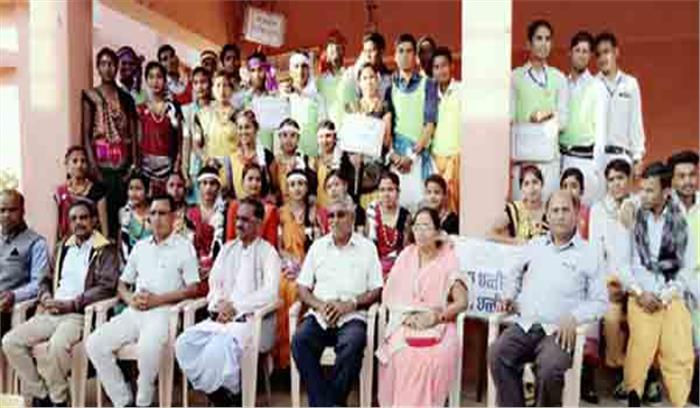 डाइट ने किया नानक सागर गांव का अवलोकन