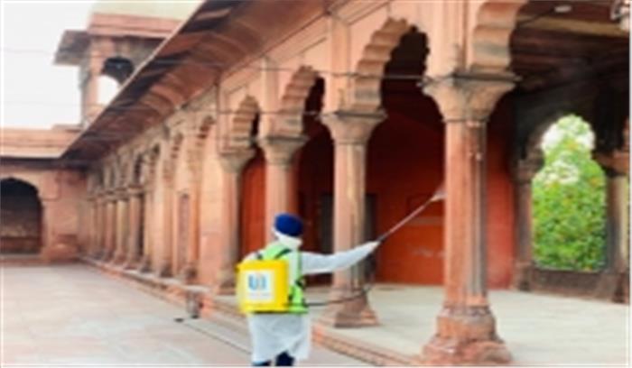 ऐतिहासिक जामा मस्जिद ईद पर बंद रहा ऐतिहासिक जामा मस्जिद ईद पर बंद रहा