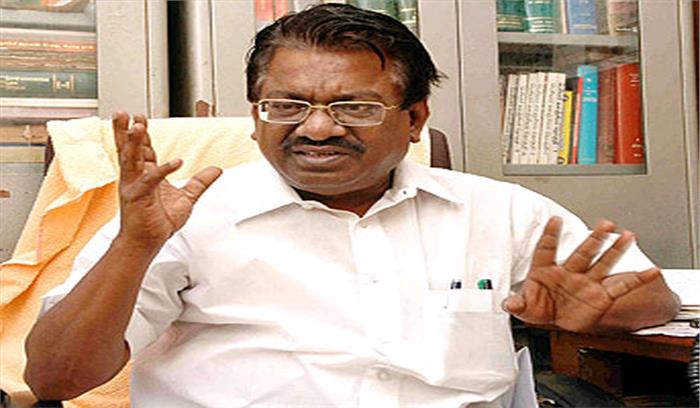 एआईएडीएमके भाजपा के पैरों में : एलनगोवान​​​​​​​