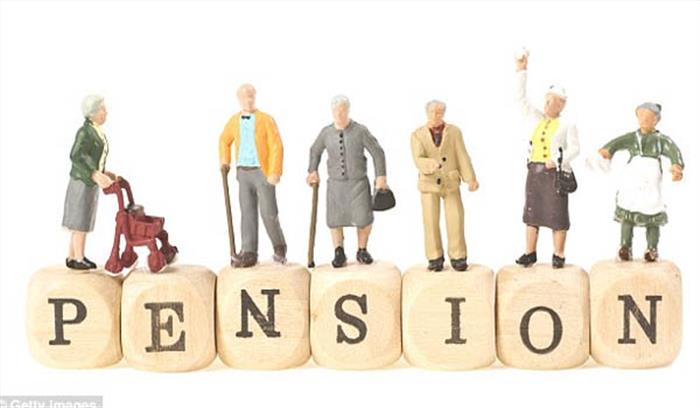 9 महीने से नहीं मिली वृद्धा पेंशन की राशि