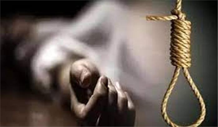 बुजुर्ग ने फांसी लगाकर की आत्महत्या