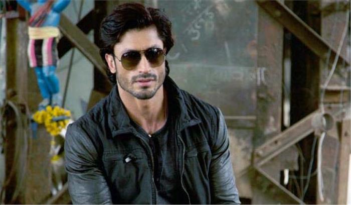 खुद से कंपटीशन करते है विद्युत जामवाल