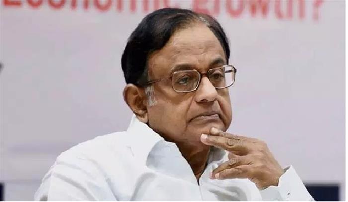 आईएनएक्स मामले में चिदंबरम से की ईडी ने पूछताछ आईएनएक्स मामले में चिदंबरम से की ईडी ने पूछताछ