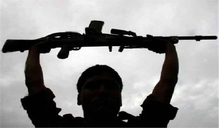 इंजीनियर व मुंशी को नक्सलियों ने किया रिहा, किया था अगवा