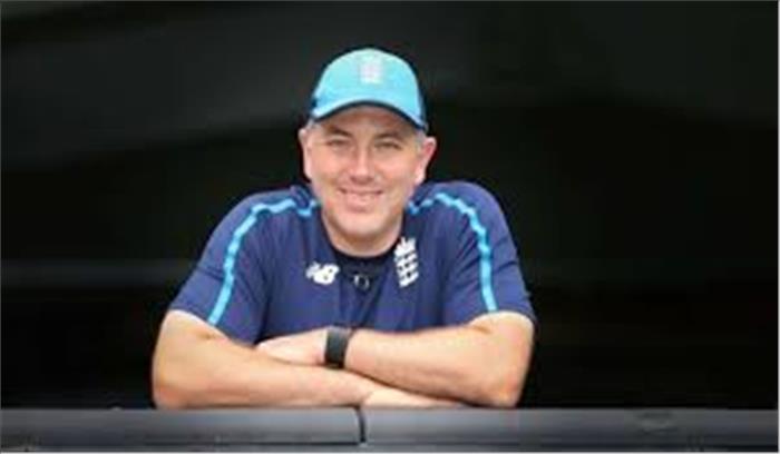 खिलाड़ियों को आईपीएल में नहीं खेलने के मना नहीं कर सकते: इंग्लैंड कोच खिलाड़ियों को आईपीएल में नहीं खेलने के मना नहीं कर सकते: इंग्लैंड कोच