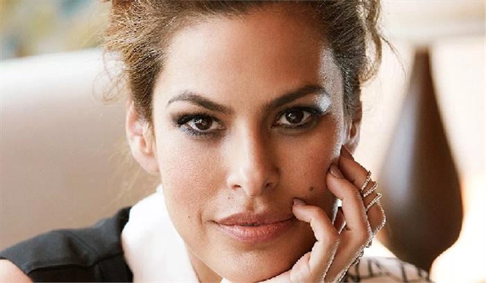 एवन के टू साइडेड फ्रेगरेंस ईव डुएट की ब्रांड अंबेसडर बनीं इवा मेंडेस एवन के टू साइडेड फ्रेगरेंस ईव डुएट की ब्रांड अंबेसडर बनीं इवा मेंडेस