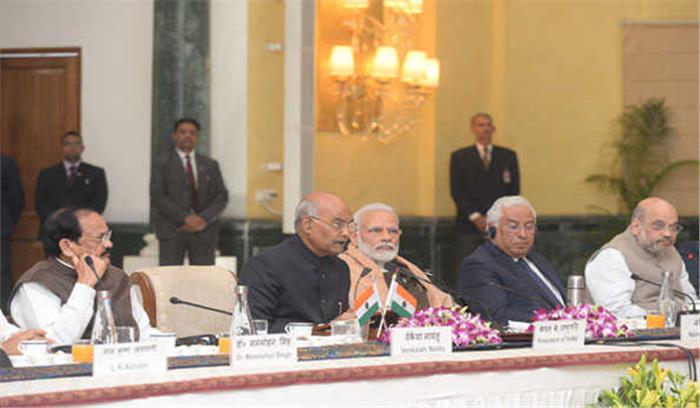 निर्वादित रही है गांधीजी की प्रासंगिकता : कोविंद