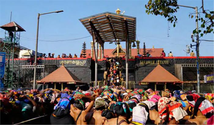 प्रदर्शन के बीच सबरीमाला मंदिर के कपाट खुले