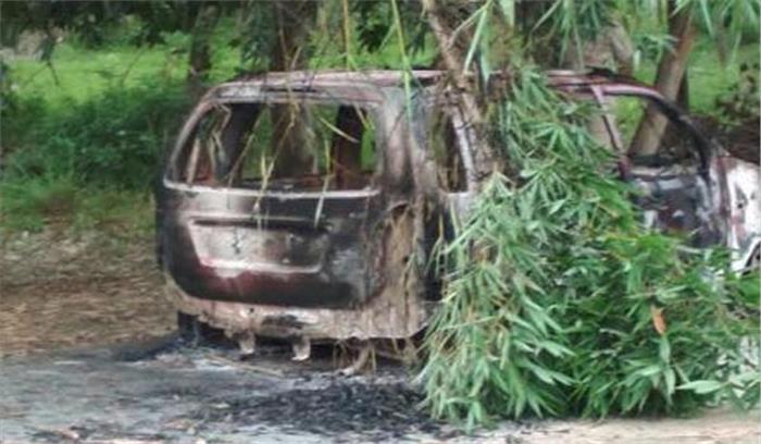 लुधियाना:कार और मोटरसाइकिल बुरी तरह जली ,एक व्यक्ति की मौत