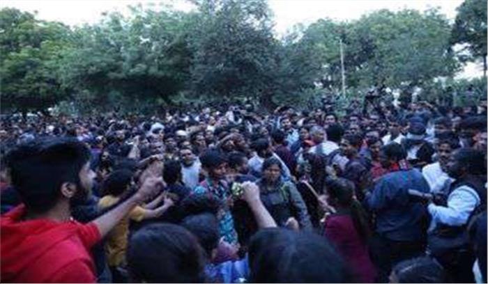 जेएनयूएसयू ने 18 नवंबर को काला दिन कहा