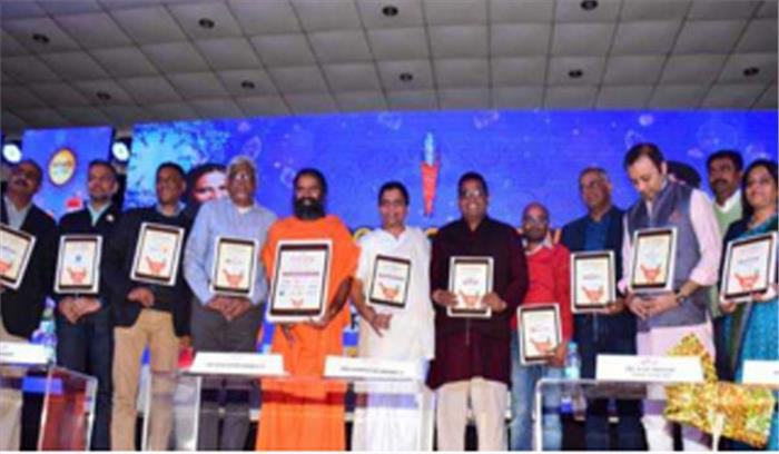 पतंजलि हुई ऑनलाइन, 3 साल में कारोबार 10 गुना करने का लक्ष्य