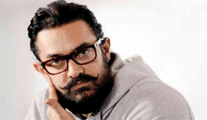 फेसबुक पर सरप्राइज देंगे आमिर खान