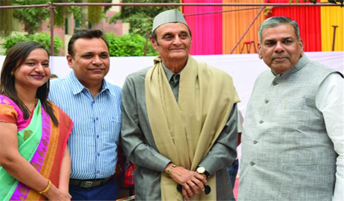 सफलता डिग्रियों से नहीं आत्मविश्वास से मिलती है : वांगचुक