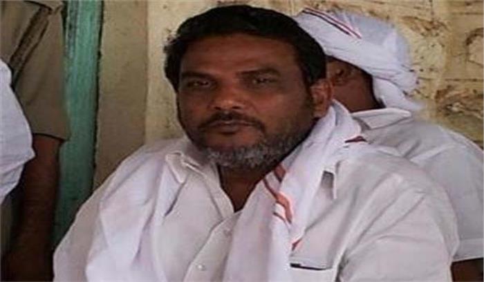 मेरा परिवार राजनीतिक, डकैतों से न जोड़ें : बाल कुमार मेरा परिवार राजनीतिक, डकैतों से न जोड़ें : बाल कुमार