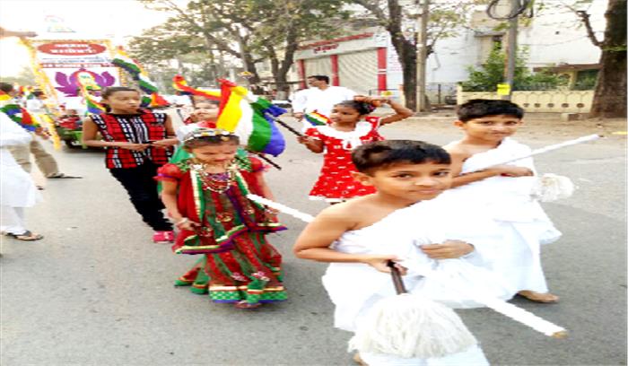 महावीर जयंती पर फैंसी ड्रेस प्रतियोगिता