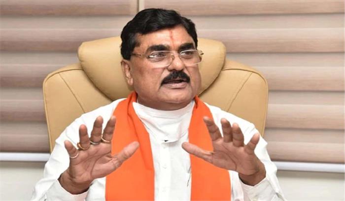 किसानों के साथ ठगी बर्दाश्त नहीं की जाएगी : पटेल