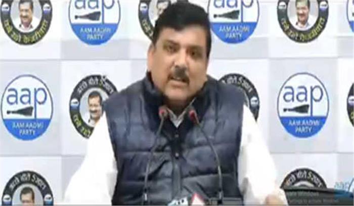 किसानों के साथ आतंकवादियों जैसा व्यवहार कर रही है सरकार : आप