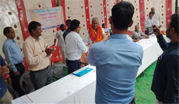 किसान फसल अवशेष नहीं जलाएं, जैविक खाद के रुप में करें इस्तेमाल : राजपूत