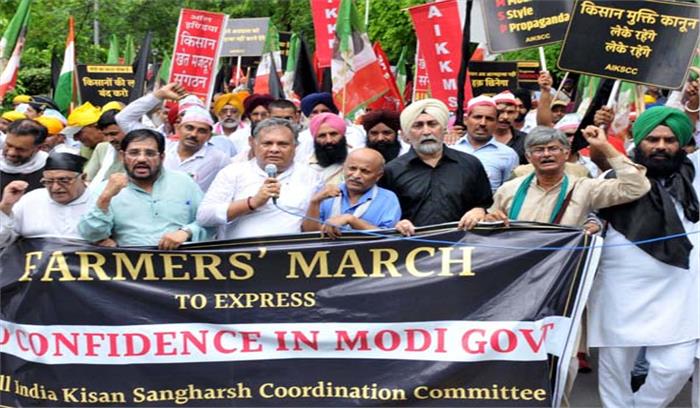 किसानों का सरकार के खिलाफ अविश्वास प्रस्ताव पास