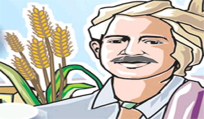 किसानों ने हल लेकर पैदल यात्रा निकाली