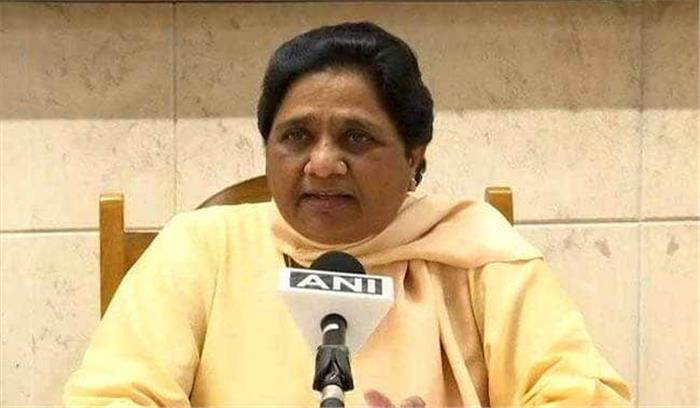 किसानों पर जुल्म, भाजपा सरकार खामियाजा भुगतने को तैयार रहे : मायावती किसानों पर जुल्म, भाजपा सरकार खामियाजा भुगतने को तैयार रहे : मायावती