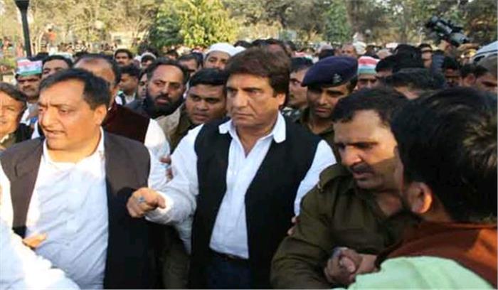 किसानों के साथ प्रदर्शन में शामिल राज बब्बर को हिरासत में लिया