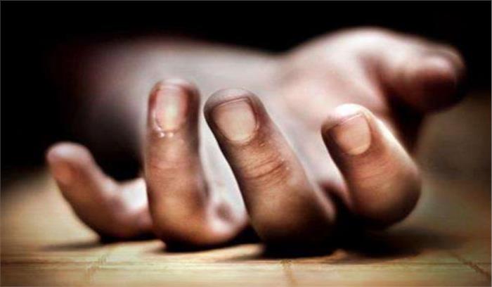 महोबा: किसान का शव मिलने से सनसनी
