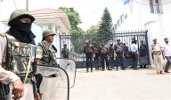 फारूक के निवास में नागरिक के मारे जाने का आयोग ने लिया संज्ञान