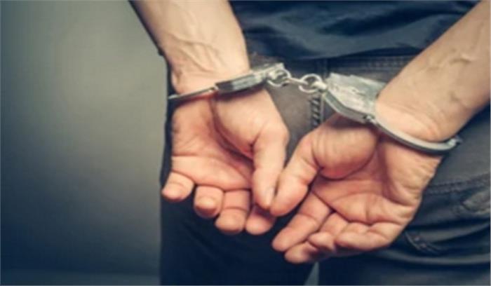 उप्र : पिता सहित परिवार के 5 सदस्यों का हत्यारोपी बेटा गिरफ्तार