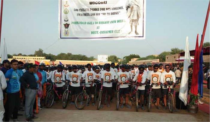 जैसलमेर से अर्द्धसैनिक बलों की साइकिल रैली दिल्ली रवाना