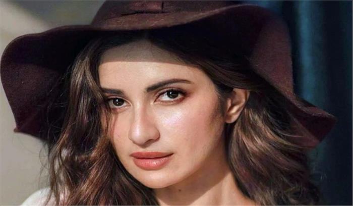 उत्तर प्रदेश पंचायत चुनाव में ग्लैमर का तड़का लगाएंगी मिस इंडिया फाइनलिस्ट उत्तर प्रदेश पंचायत चुनाव में ग्लैमर का तड़का लगाएंगी मिस इंडिया फाइनलिस्ट