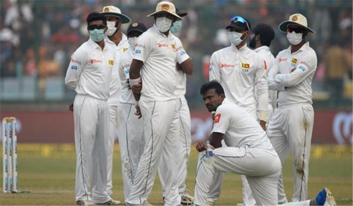 श्रीलंकाई खिलाड़ी मैदान पर मास्क पहन कर उतरे, लकमल ने की उल्टी