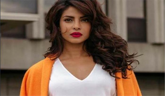 कठुआ दुष्कर्म मामले में इंसाफ के लिए सितारों ने उठाई आवाज