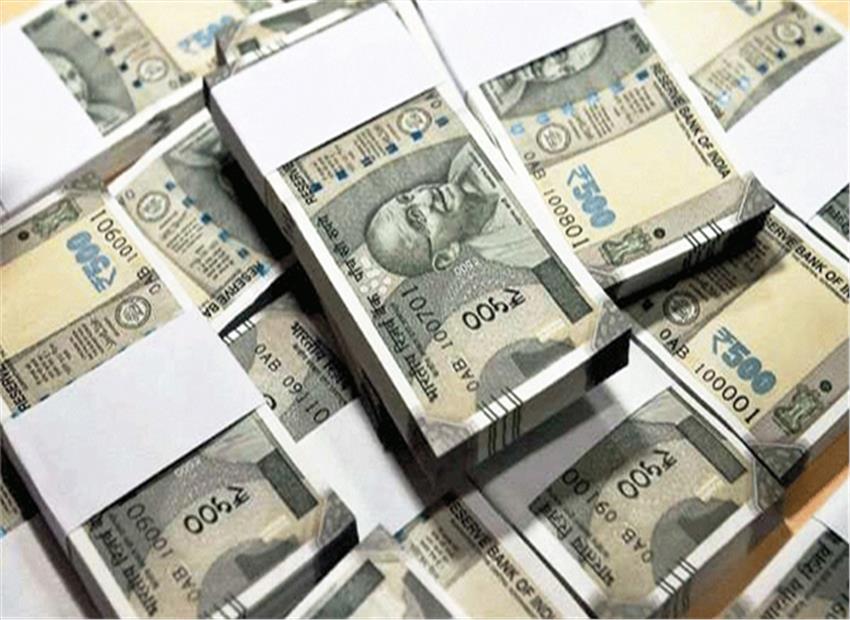 पांच ट्रिलियन डालर की कठिन राह