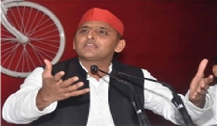 बाढ़ प्रभावित किसानों का मुआवजा दे सरकार : अखिलेश