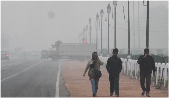 दिल्ली में सर्द हवाओं के थपेड़े, पारा 5.8 डिग्री सेल्सियस पहुंचा