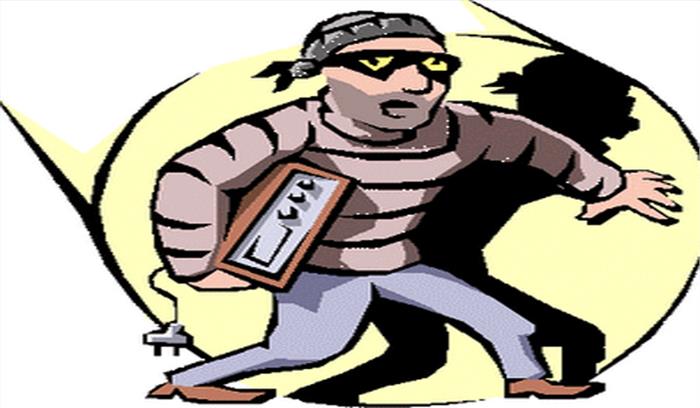 पूर्व सांसद के घर चोरी
