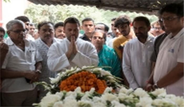 पूर्व केंद्रीय मंत्री एल.पी. शाही का निधन