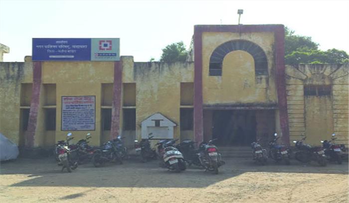 निकाय के शिक्षकों को नहीं मिला वेतन, मुख्य नगरपालिका अधिकारी से मिलने का फैसला किया