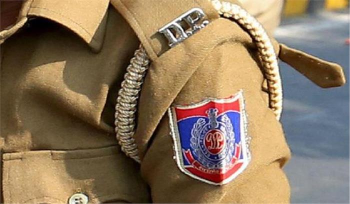 जीबी रोड से नाबालिग को मुक्त कराया