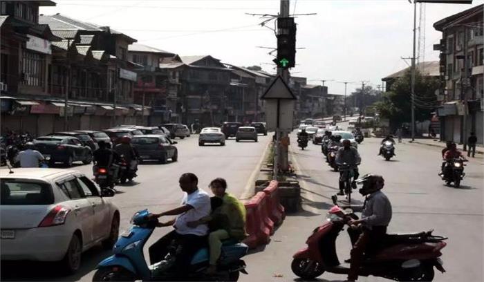 कश्मीर में टूरिज्म सेक्टर को भी 9 हजार करोड़ का  नुक्सान, पर्यटन से जुड़े डेढ़ लाख हुए बेरोजगार