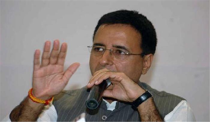 गुजरात विधानसभा चुनावों के मद्देनज़र उठाया जीएसटी का फैसला: कांग्रेस