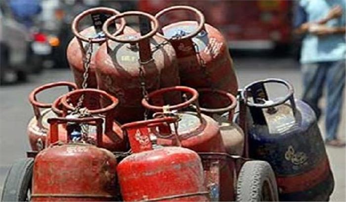 जीएसटी लागू होने के बाद रसोई गैस सिलेंडर हुआ महंगा