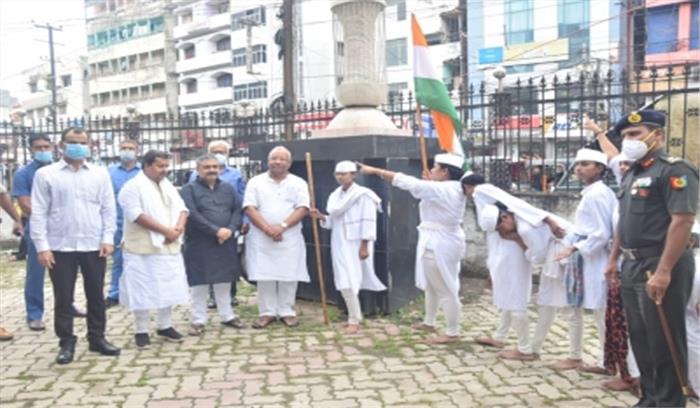 गांधी के विचारों और खादी को आने वाली पीढ़ियों तक पहुंचाना हमारी जिम्मेदारी : तारकिशोर