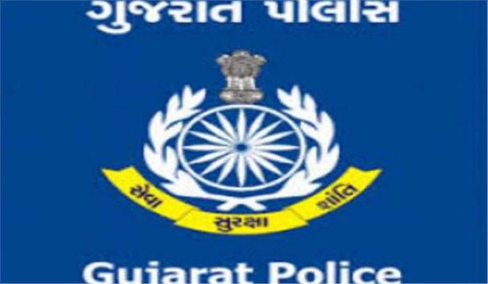 एलआरडी: गुजरात प्रश्नपत्र लीक मामले में सरगना गिरफ्तार एलआरडी: गुजरात प्रश्नपत्र लीक मामले में सरगना गिरफ्तार