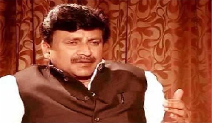 गणेश सिंह ने पिछड़े वर्गों के अधिकारों को लेकर कांग्रेस पर साधा निशाना