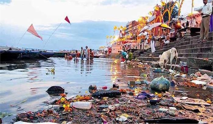 गंगा को लेकर  संत और प्रशासन आए आमने - सामने