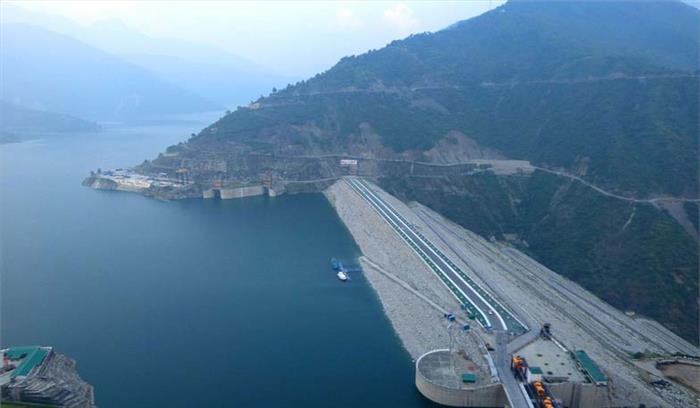 गंगा की अविरलता में बांध किसी भी रूप में बाधक नहीं है : विजय गोयल